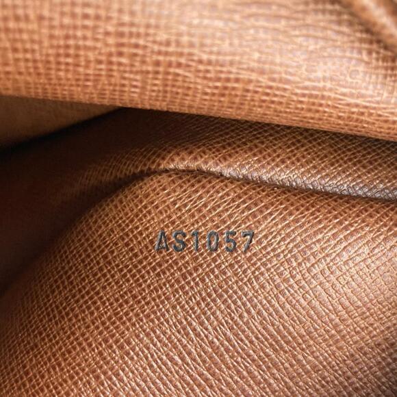 LOUIS VUITTON Authentic Brown Monogram Leather Boulogne 30 Shoulder Bag